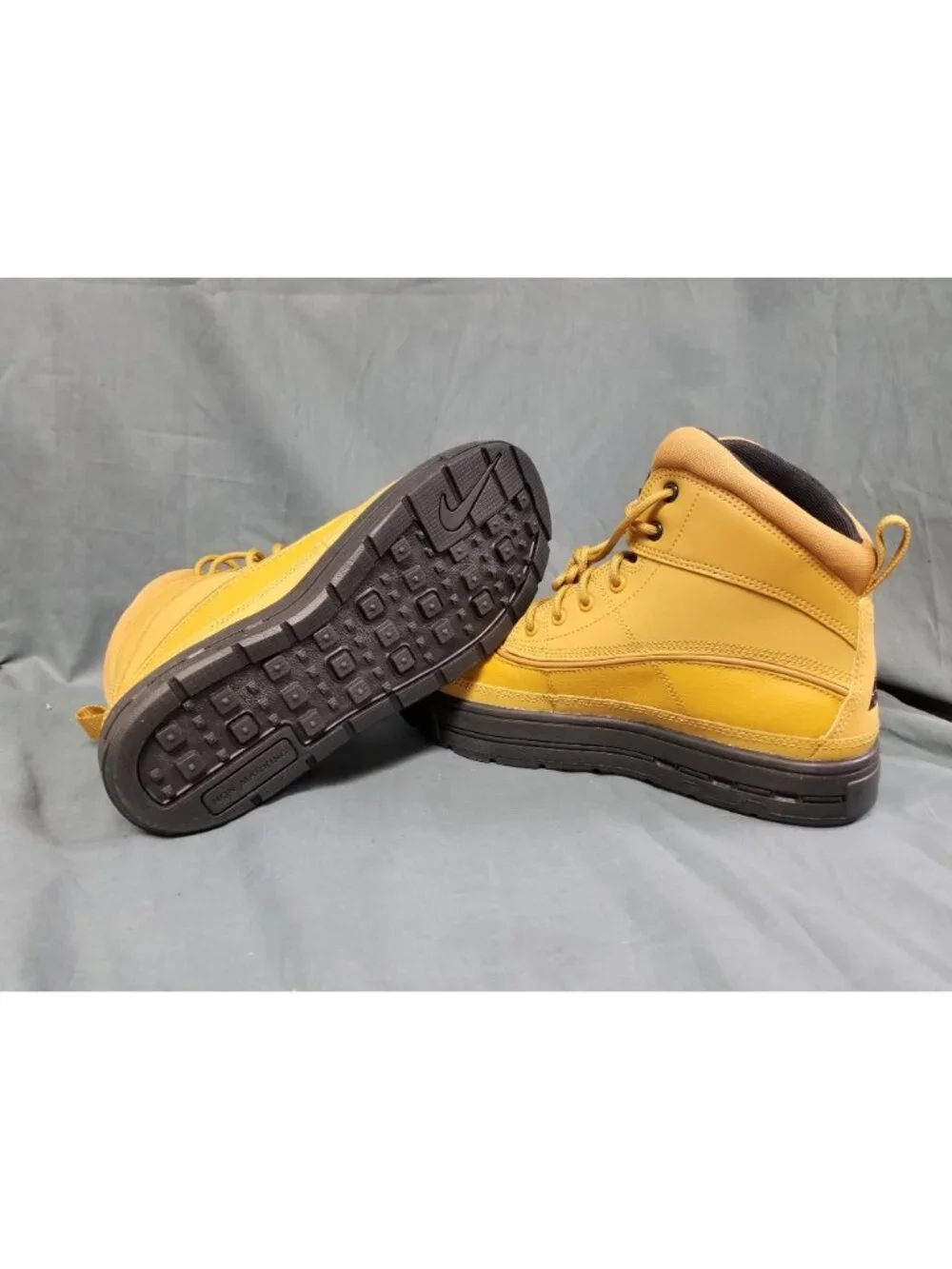 Nike Woodside 2 High (GS) Boots ACG Wheat Black Boys Size 6 NEW IN BOX!